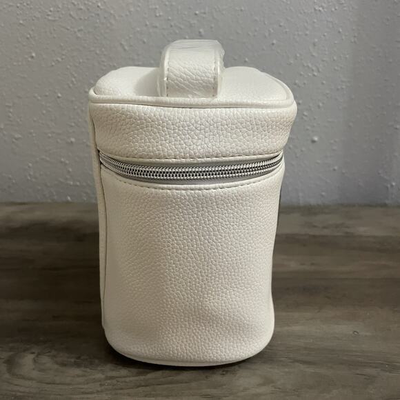 NWOT Obagi Medical White Faux Leather Skincare Bag Zip Top Makeup *NO PRODUCT* - Picture 5 of 6